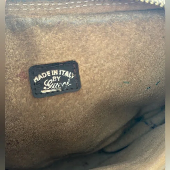 Gucci Monogram Crossbody Bag - Picture 5 of 8